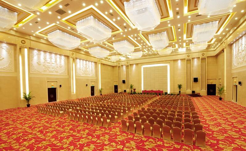 会展会议适合开发小程序开发吗？